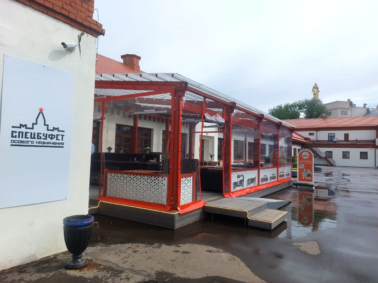 ПВХ шторы для летней террасы кафе в Судиславле